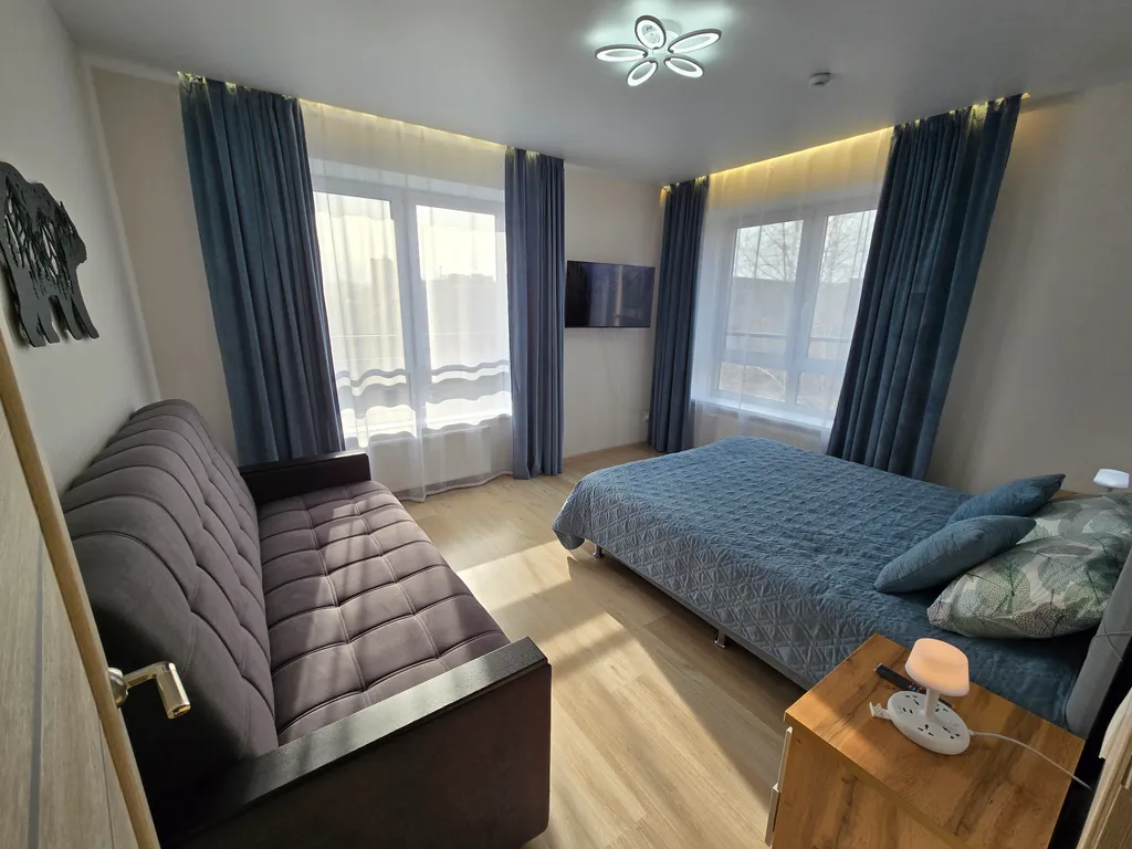 3-комнатная квартира с бесплатной парковкой — аренда посуточно в Пермь