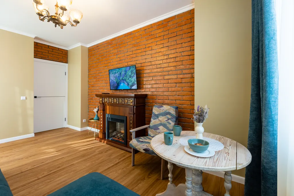 Яркая квартира с двумя балконами