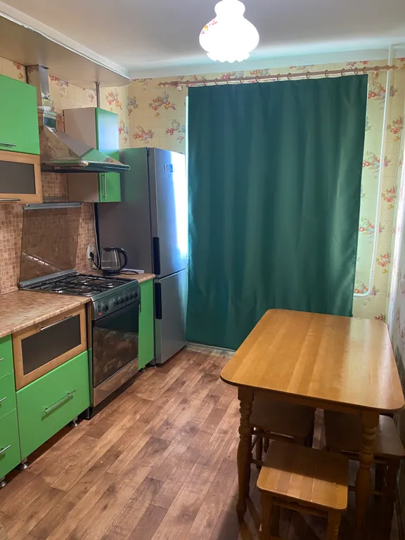 Просторная квартира в спальном районе — аренда посуточно в Волгоград