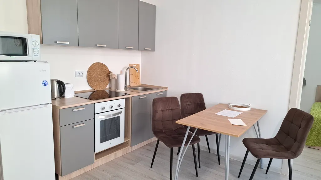 3-комнатная квартира с видом на парк и озеро