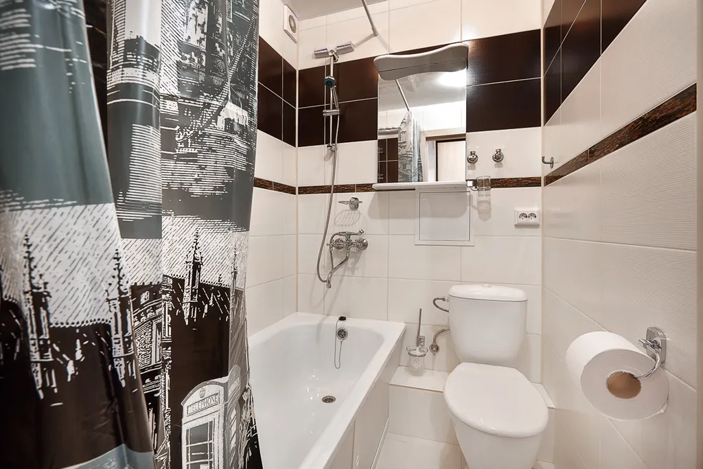 Светлая квартира рядом с НИИ онкологии