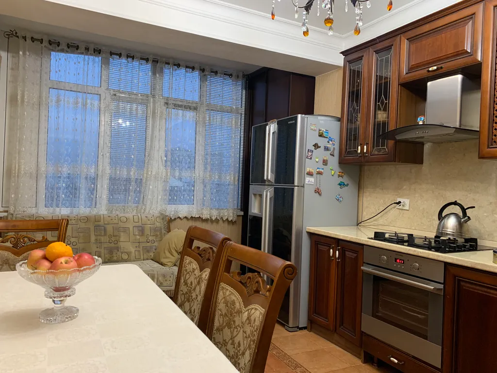 Уютная квартира на кольце с красивым видом на город и горы