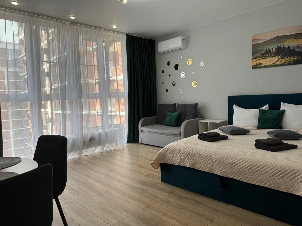 Квартира Квартира Большая комфортная студия — Краснодар