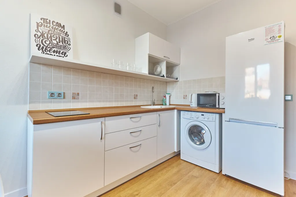 Новый современный апартамент у городского сада