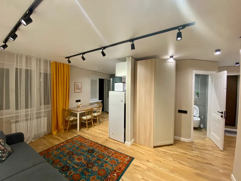 Квартира на набережной центра города