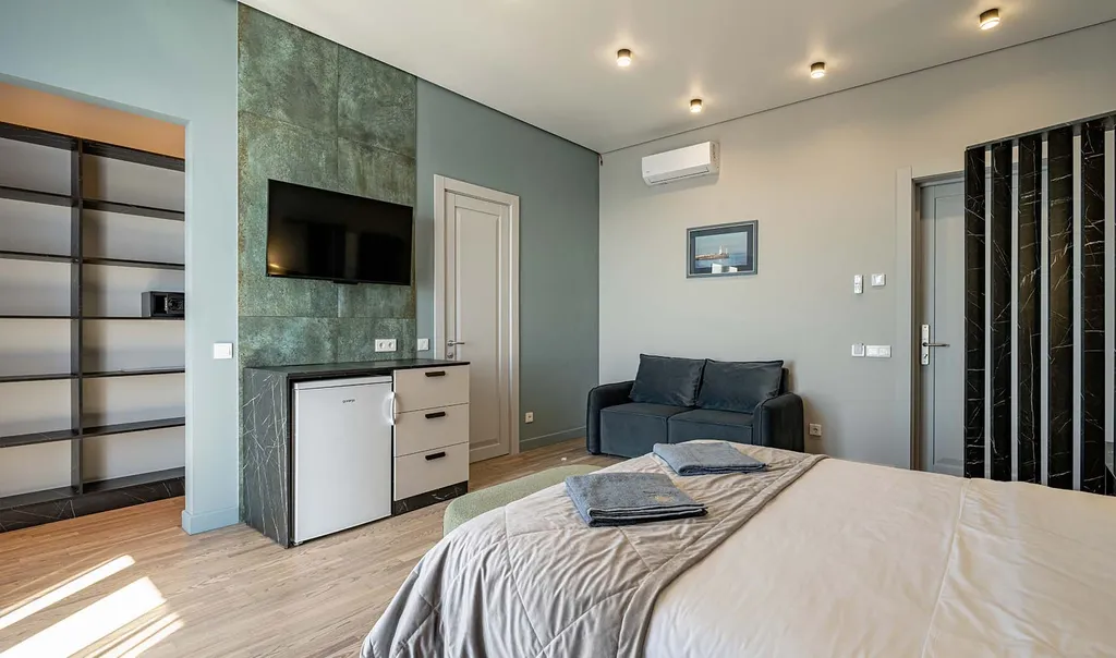 Полулюкс Лазурный с видом на море