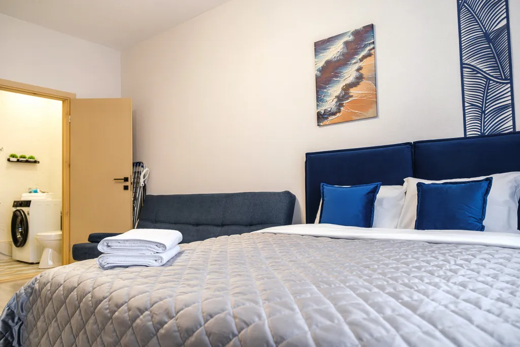 Лучистый берег