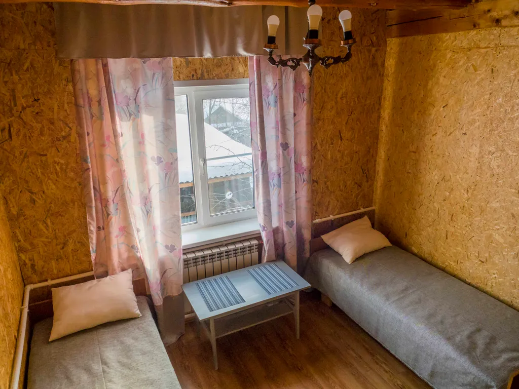 Дом у подножия Таганая