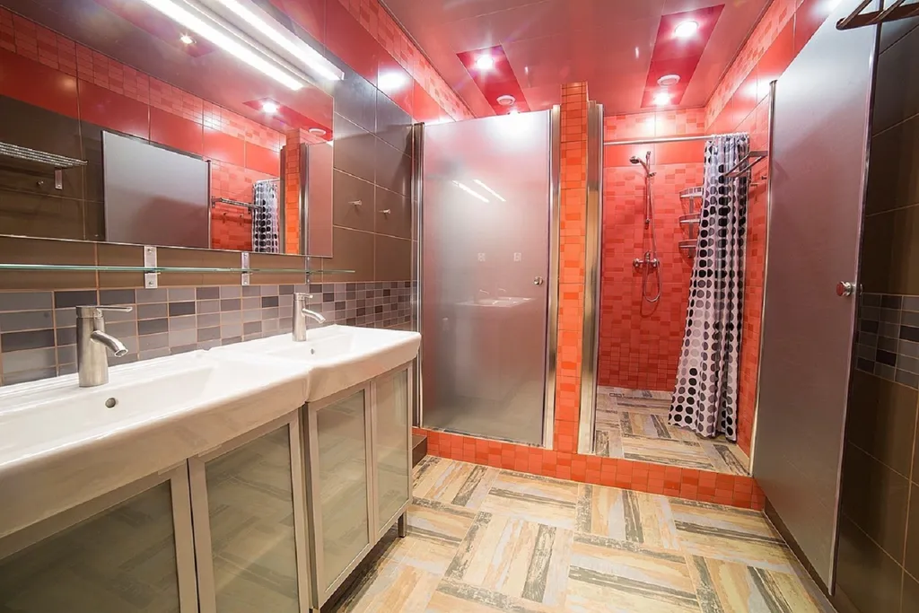 6-комнатный Дом