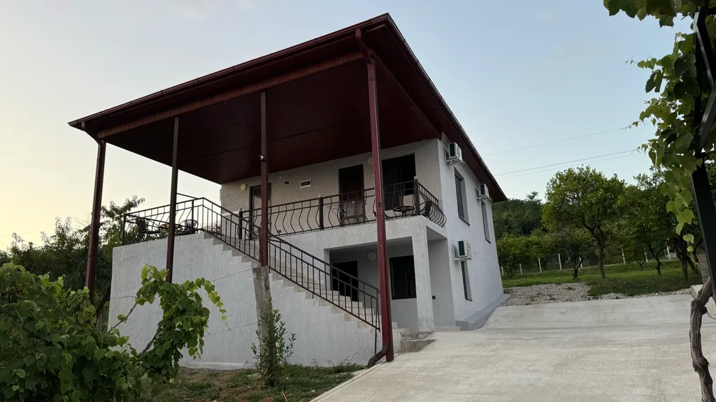 4-комнатный Дом