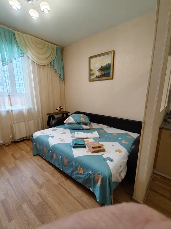 Квартира Студия рядом с ТЦ Аура — аренда посуточно в Сургут