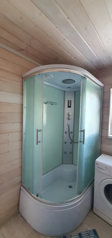 Тpеугольный дом A-frаmе с видом на море