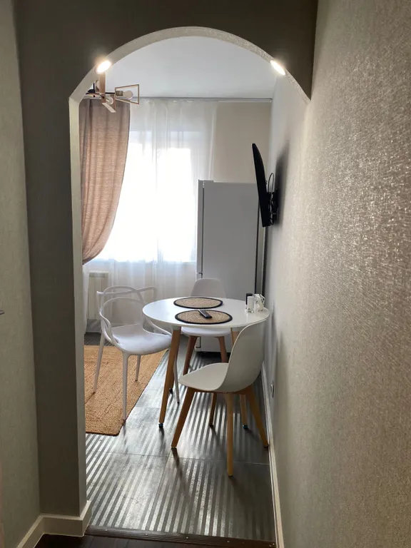 Квартира 1-комнатная квартира возле Первой Башни и Командора — Красноярск