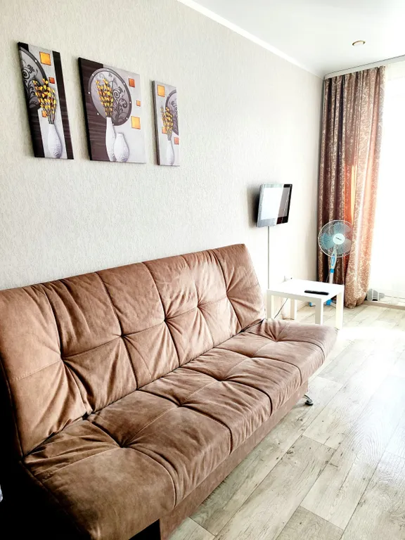 Свежая уютная студия