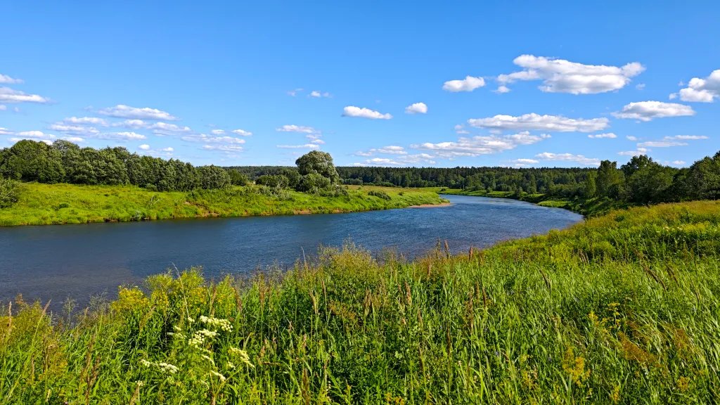 Домик Уют Самана в Родовом поместье в лесу