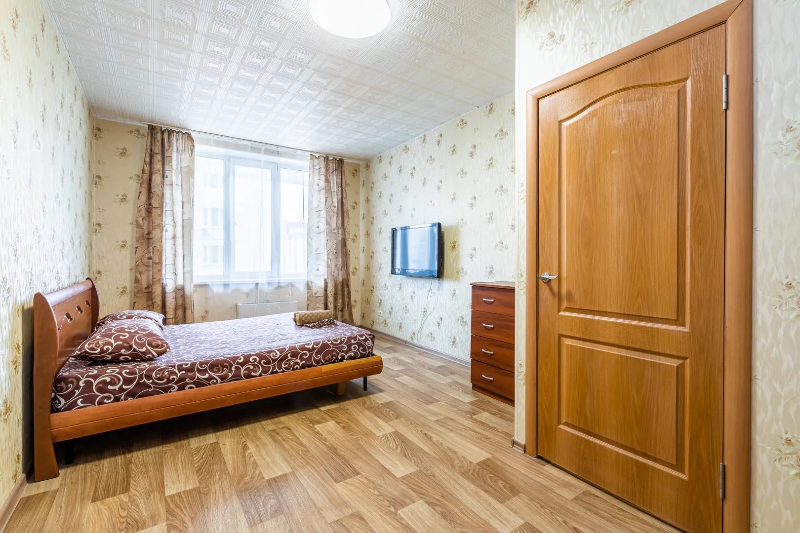 1-room apartment, Sibgata Hakima street, 39 in Kazan — Sutochno.ru