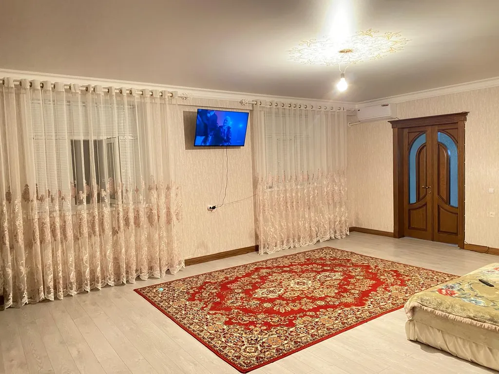 Уютный дом, спокойный район, супермаркет рядом