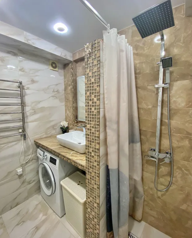 Шестиместная просторная двухкомнатная квартира