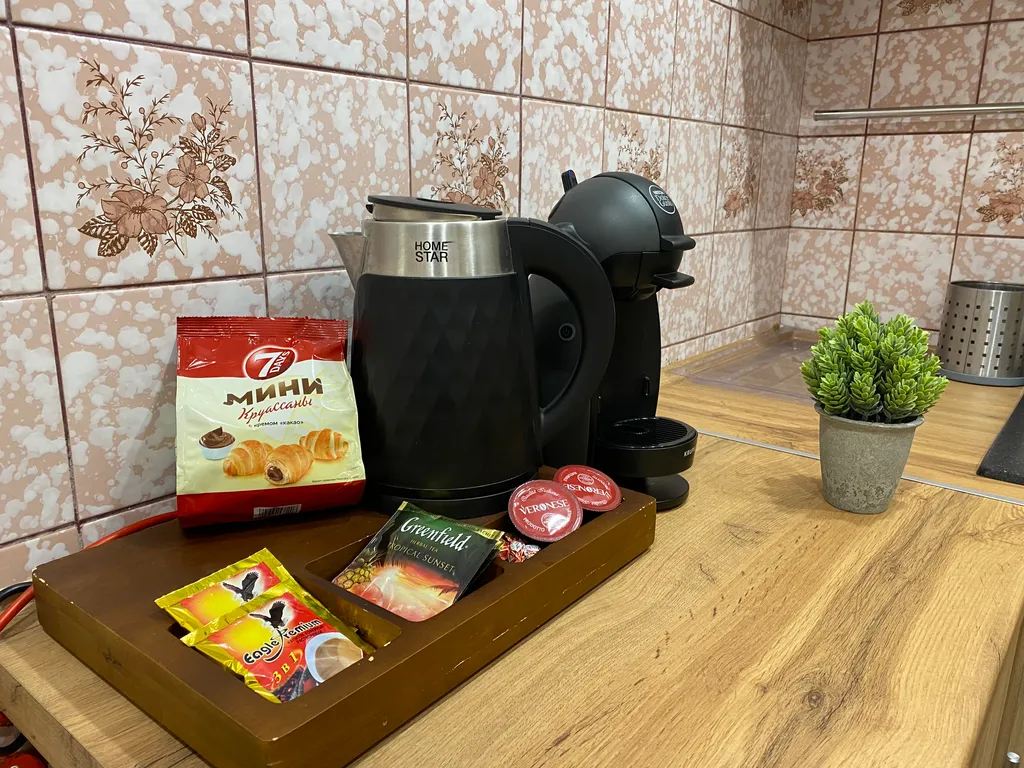 Квартира Классика в сердце города: уютная 2-комнатная квартира у моря — Гагра