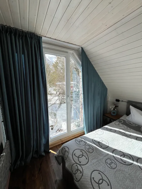 Новый уютный коттеджный домик