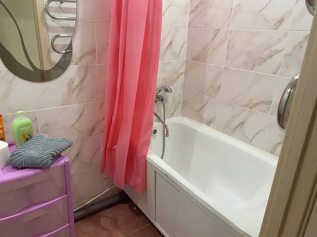 Чистая однокомнатная квартира в активном районе города