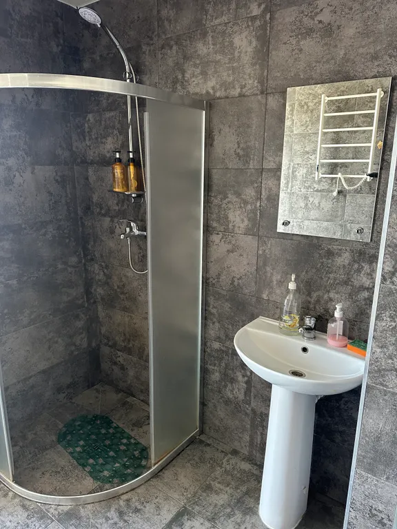 Дом на воде с баней