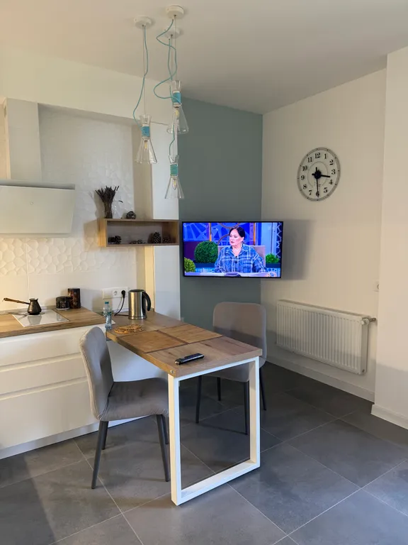 Квартира Студия с видом на море и Мыс Плака — аренда посуточно в Утес