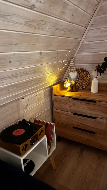 Афрейм на берегу озера Селигер с банным чаном