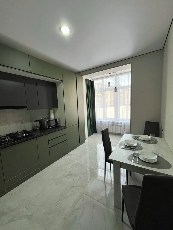 Квартира около аэропорта с евро ремонтом