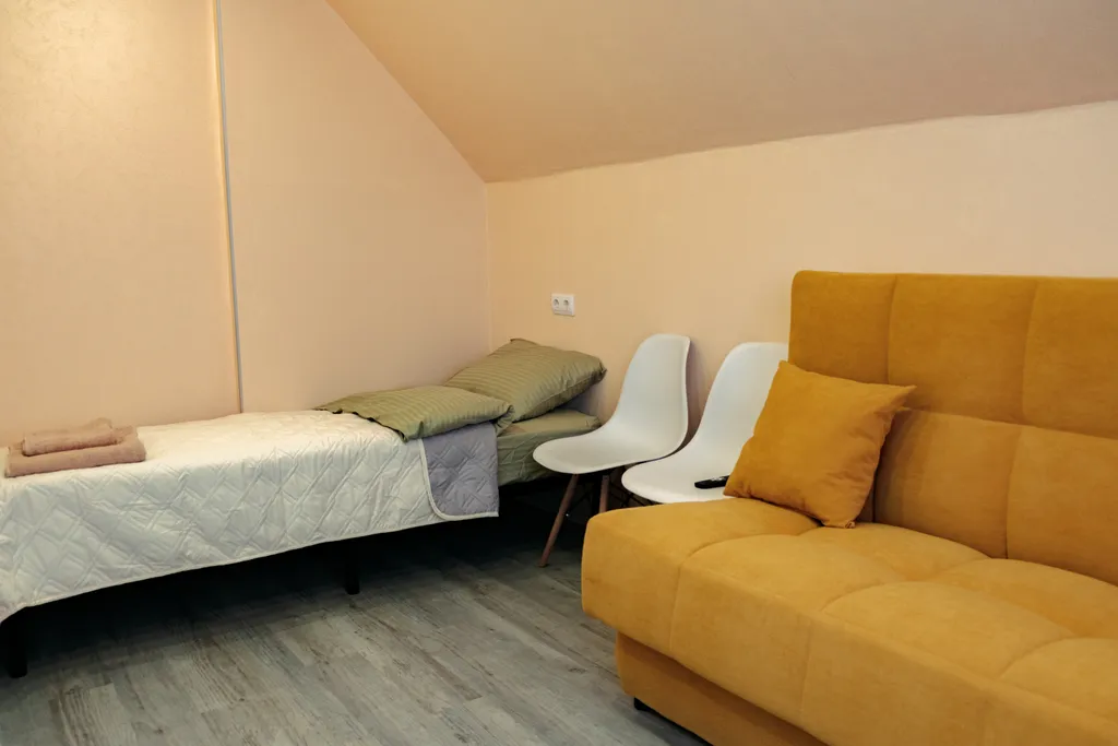 Уютный дом у склонов