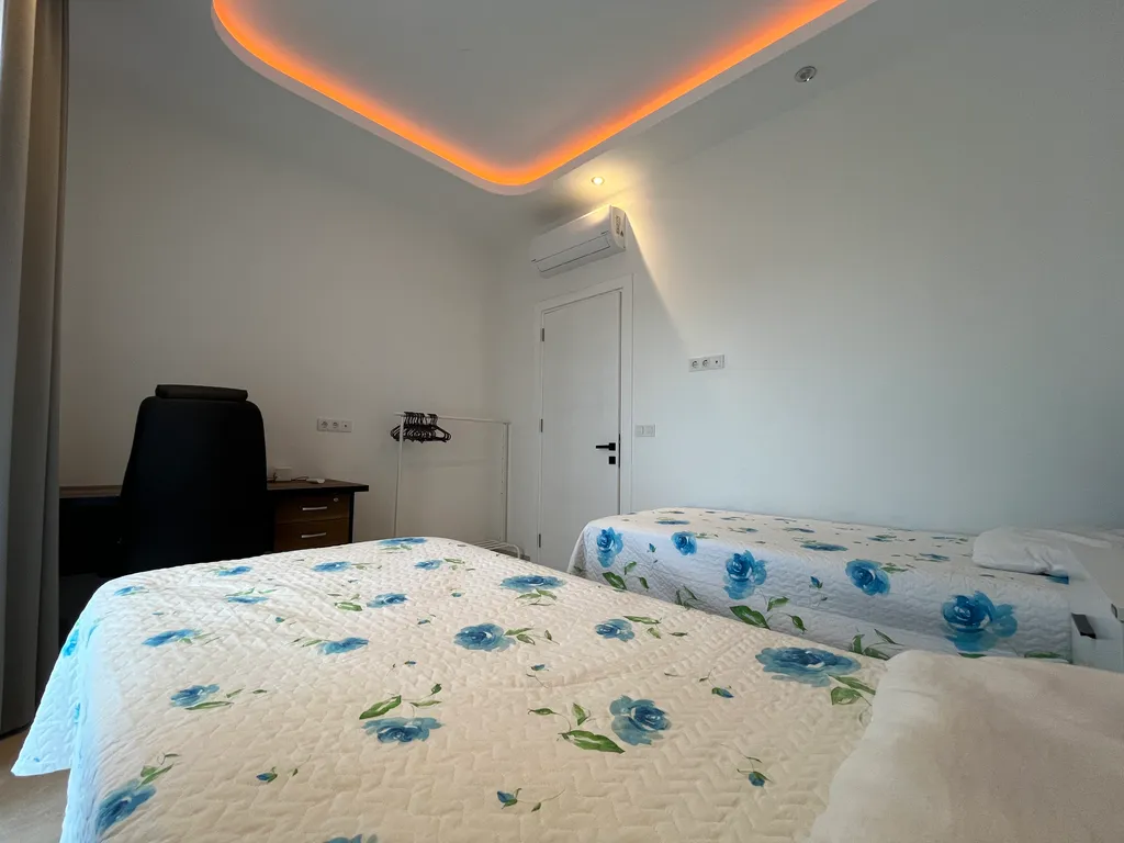 Просторная 2-этажная квартира с видом на море 10 минут от пляжа