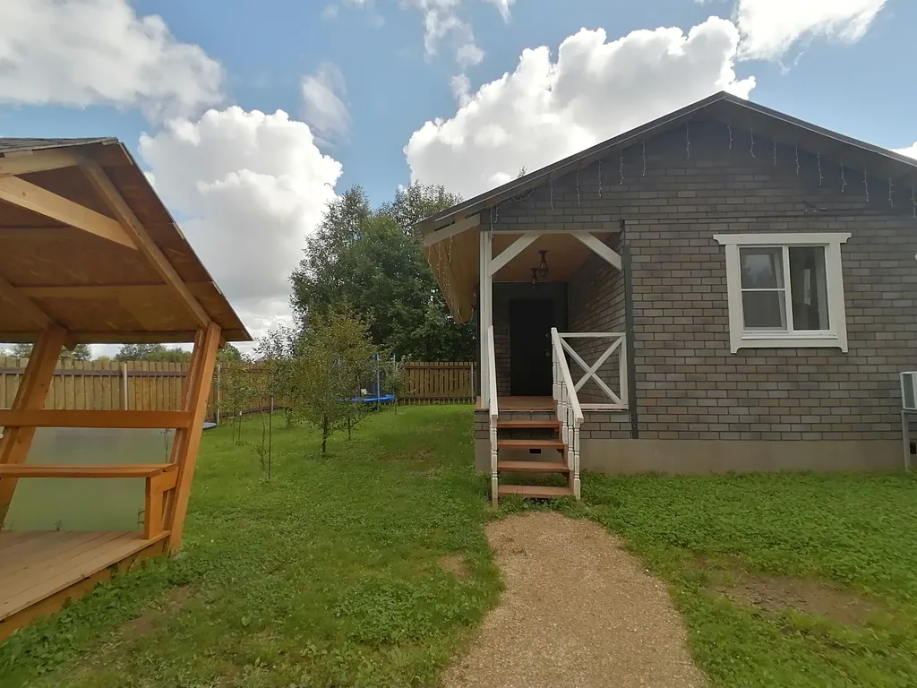 Уютный гостевой домик