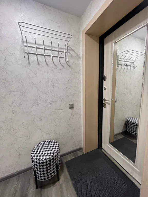 Солнечная 2 комнатная квартира в лучшем районе города