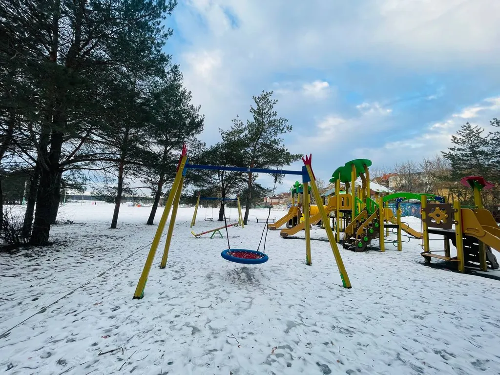 Уютный номер с выходом в сквер Волкова