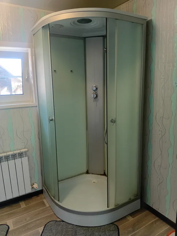 в ПУГАЧЕВЕ .Уютный частный дом с парковкой, тихий район