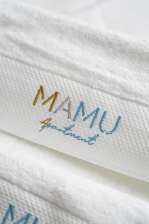 Уютный номер с 2 спальнями и баром, с видом во двор