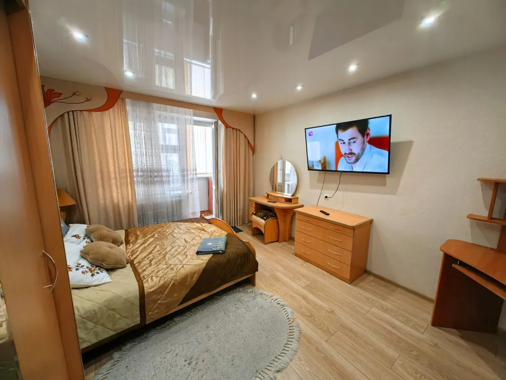 Современная уютная квартира — аренда посуточно в Нефтеюганск