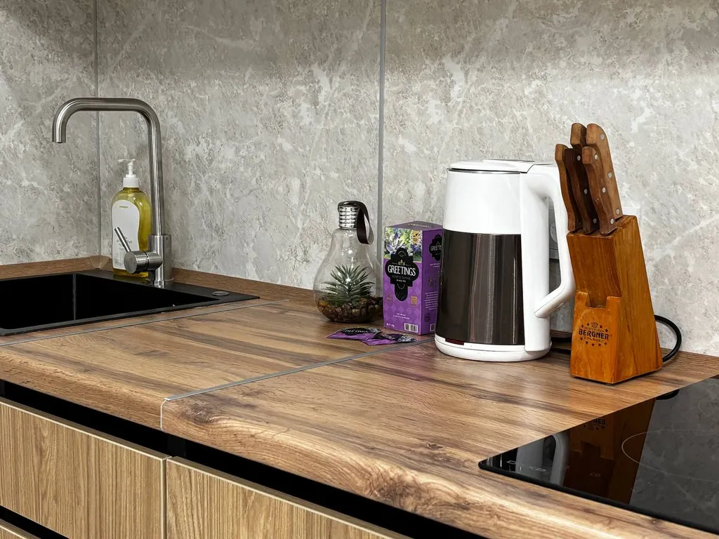 Уютная-студия в новом районе рядом с МНТК