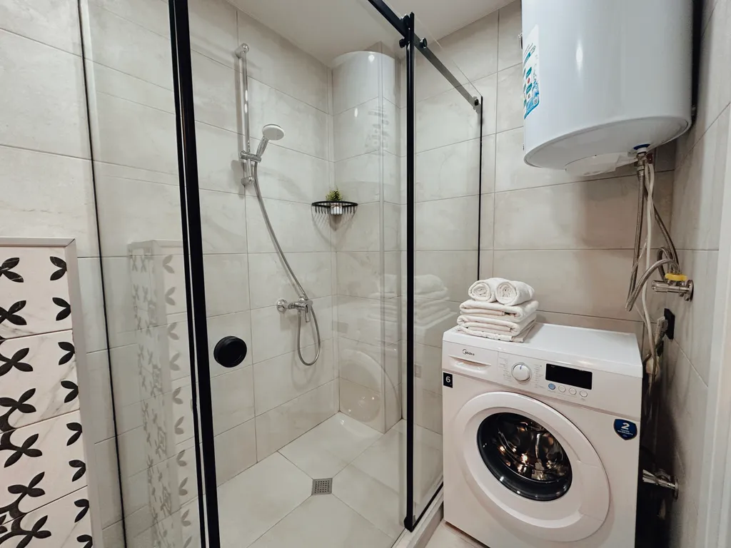 Апартаменты на берегу моря с отдельной спальней