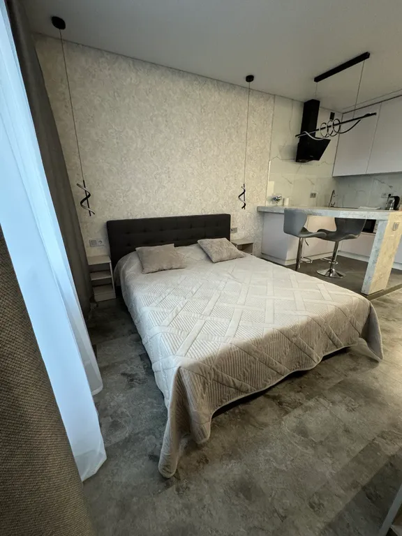 Красивая и изысканная