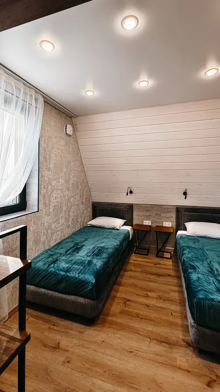 4-комнатный Дом