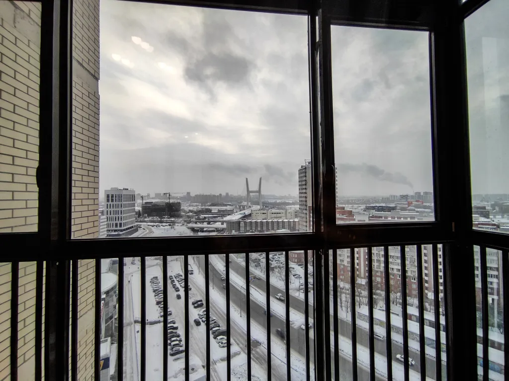 Двухкомнатная студия с красивым видом на город