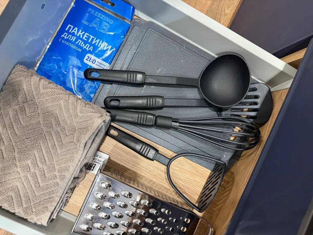 Дизайнерская квартира на берегу реки в ЖК Белые росы в Красноярске