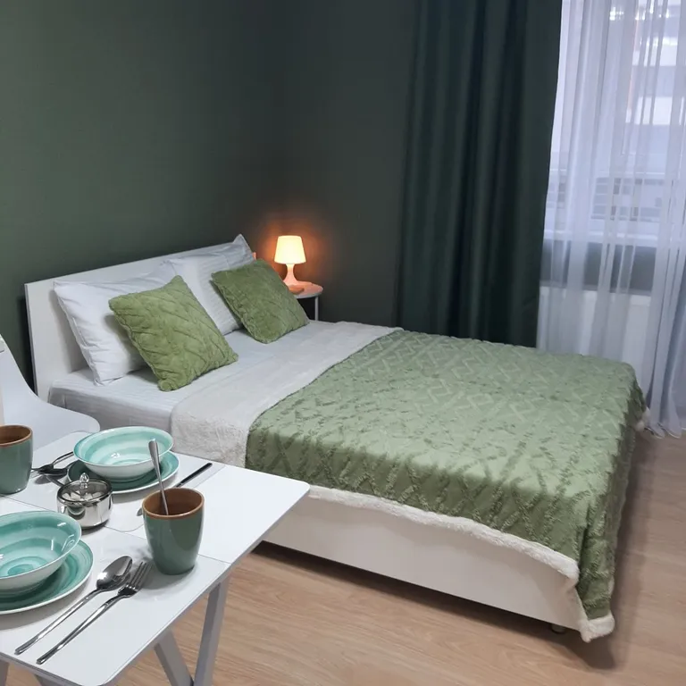 Уютная зеленая студия на Левенцовке