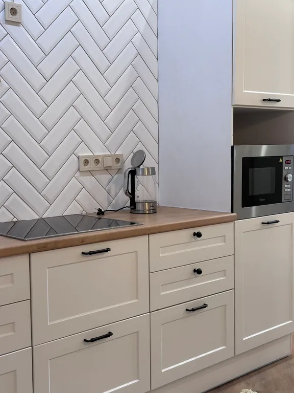 Уютная квартира-студия в районе СибВо