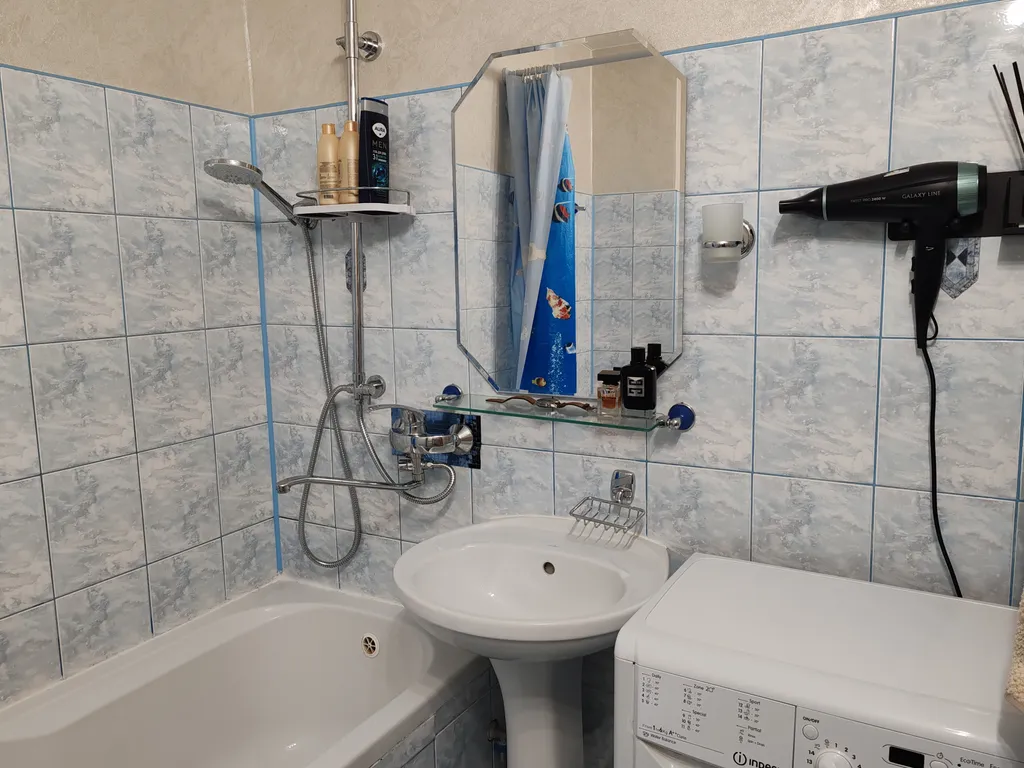 Поживём - увидим(однушка с двумя спальными местами, после ремонта)