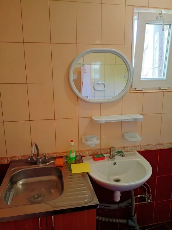 Уютная небольшая  студия, с видом на море и  на вершину Ай-Петри.