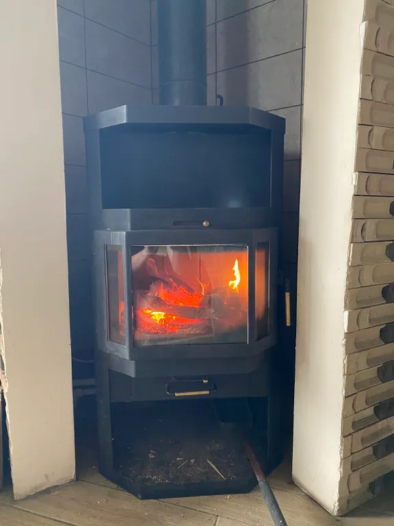 Уютный дом на берегу озера с сауной