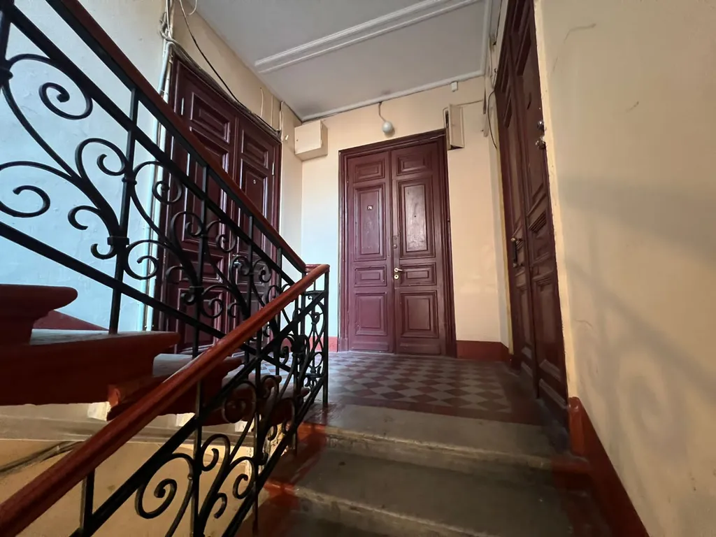 Квартира 4-комнатная Квартира — Санкт-Петербург