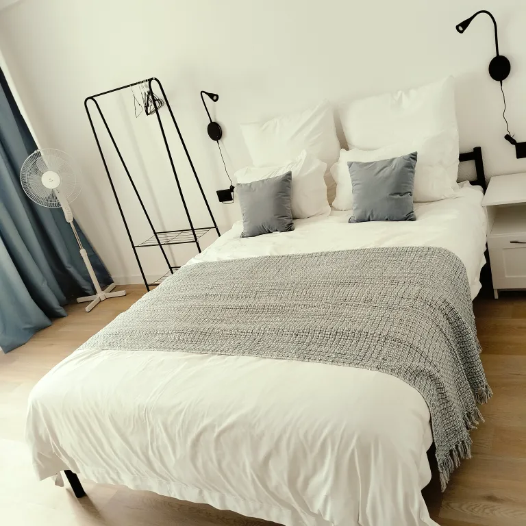 Квартира Квартира Студия с современным ремонтом — Красноярск